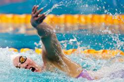 B体育体育官方-英国游泳名将大放异彩，夺得宝贵金牌