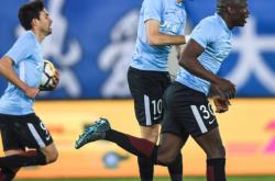 B体育体育中国官网-天津泰达客场击败大连一方，逆转劣势的简单介绍