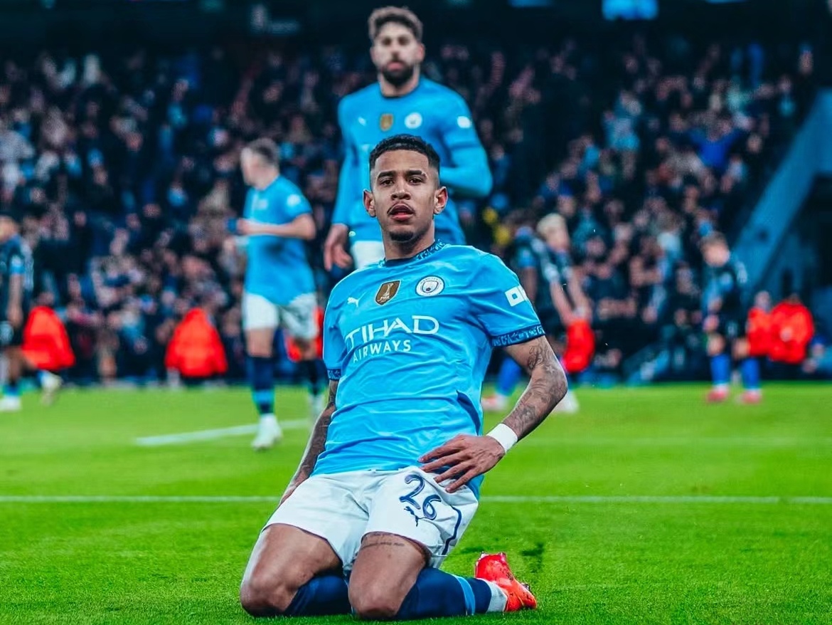 曼城半场落后，绝杀逆转力挽狂澜