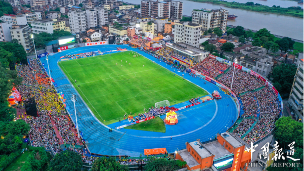 西甲劲旅积极引进新血，准备新赛季力挑豪强的简单介绍