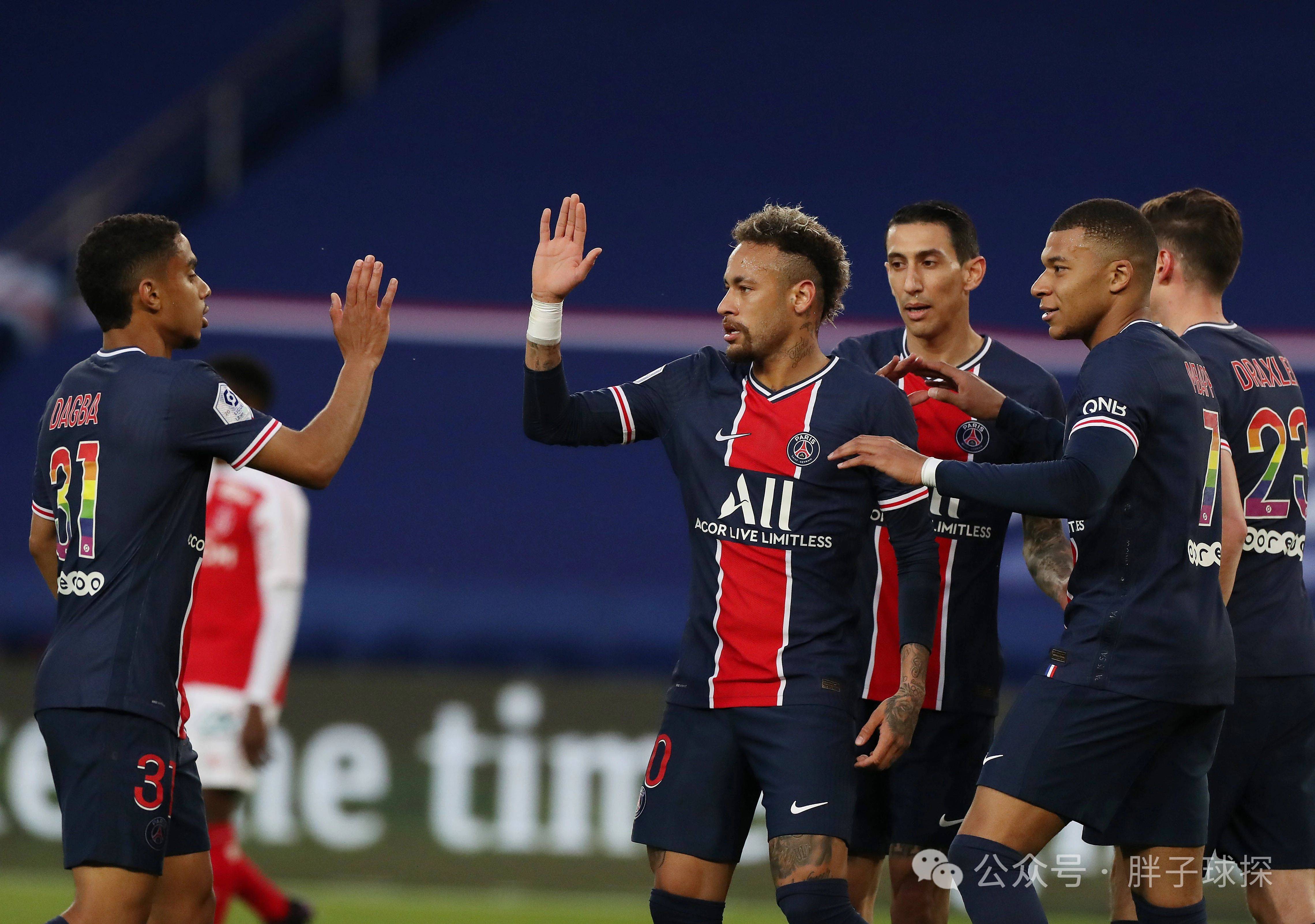 包含巴黎圣日耳曼力争四连胜，强势冲击榜首的词条