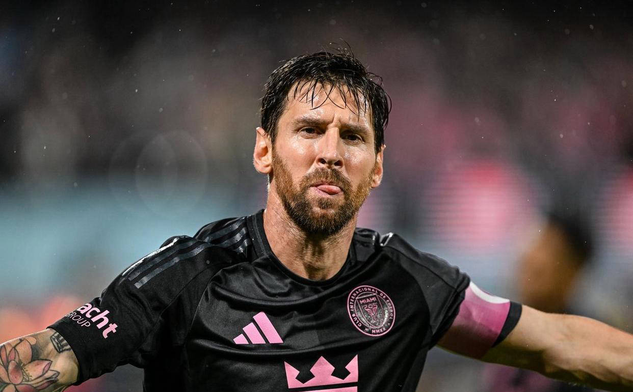 包含梅西独闯险关，颜面丢尽晋级形势堪忧的词条