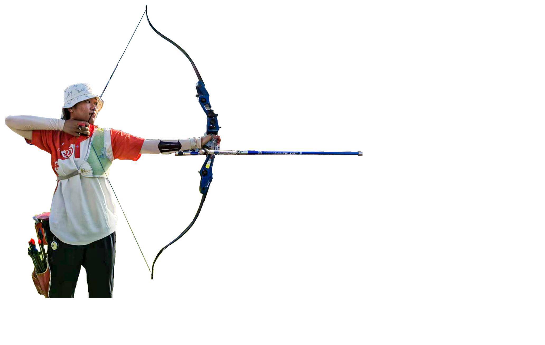 射箭比赛选手稳中有变，一箭射中靶心