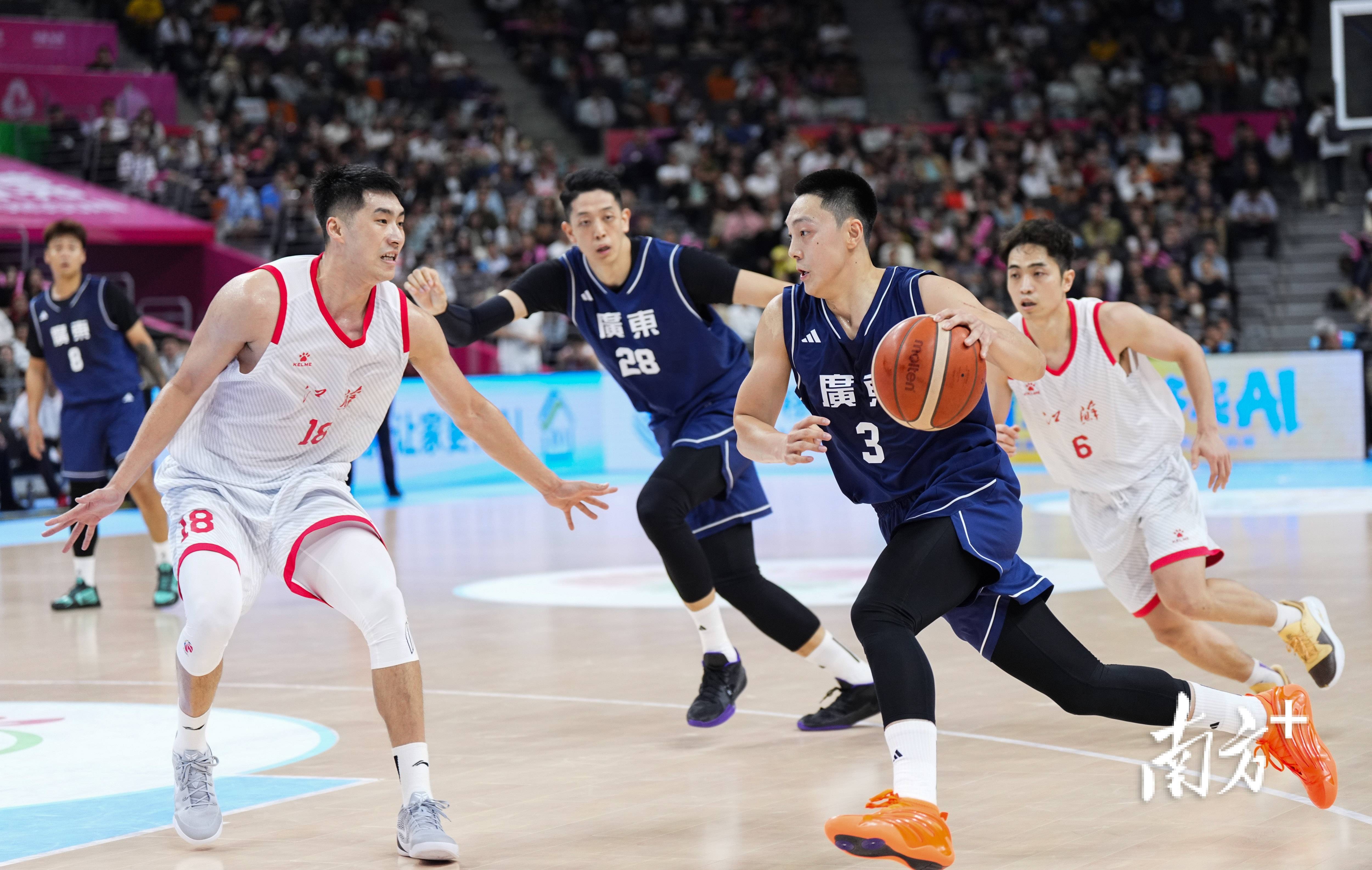 篮球比赛即将开启，各国球队做好准备